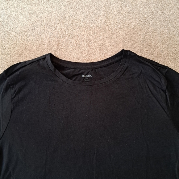 Bench Women's Tee 100% Cotton T-shirt Black Medium NWOT - Picture 9 of 12